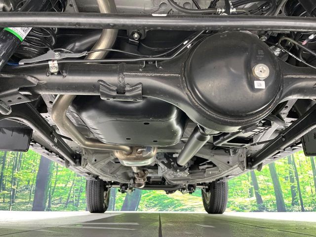 SUZUKI JIMNY NOMADE 2025 Image 31