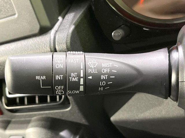 SUZUKI JIMNY NOMADE 2025 Image 31