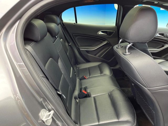 MERCEDES BENZ GLA CL 2017 Image 31