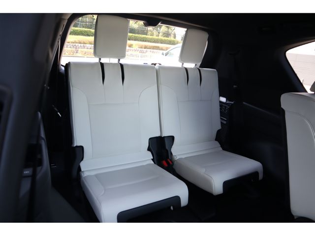 TOYOTA LEXUS LX600 2026 Image 31