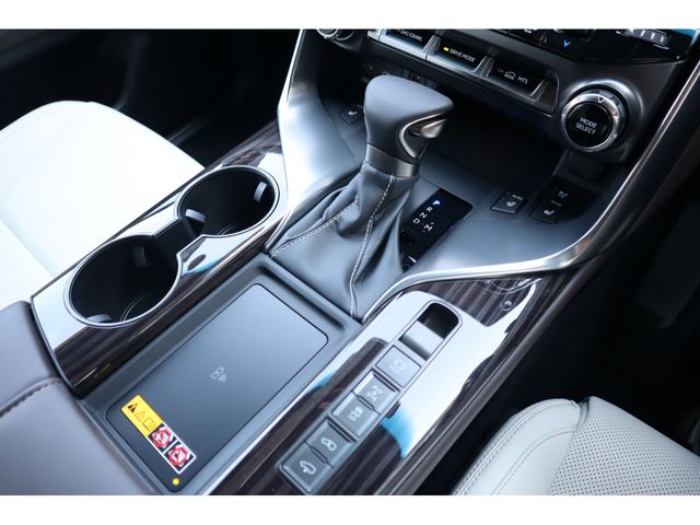 TOYOTA LEXUS LX600 2026 Image 31