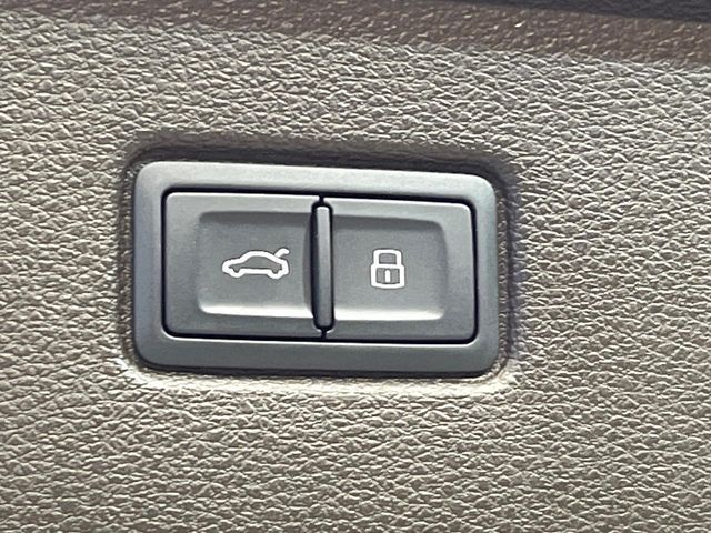 AUDI Q7 2017 Image 31