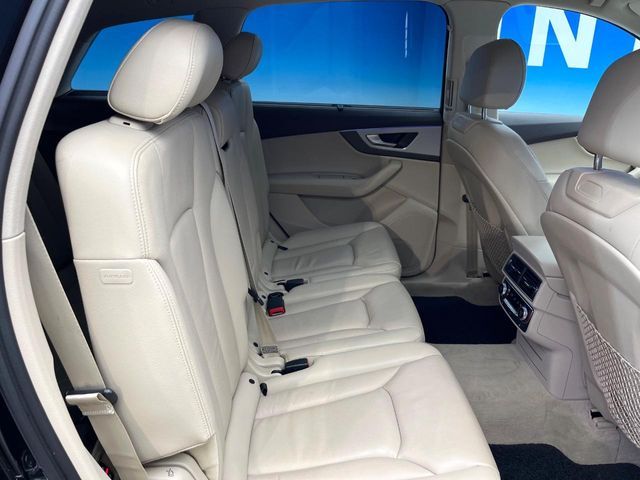 AUDI Q7 2017 Image 31
