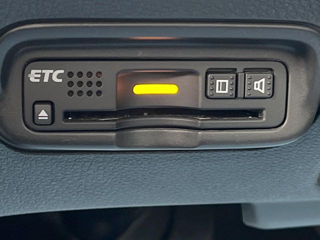 HONDA VEZEL HYBRID 2017 Image 31