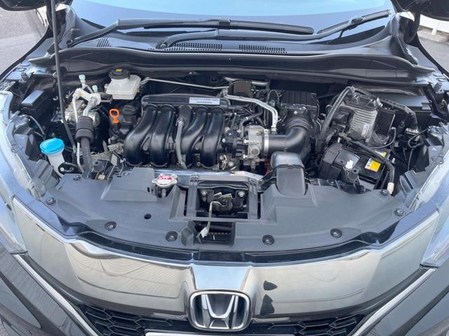 HONDA VEZEL HYBRID 2017 Image 31