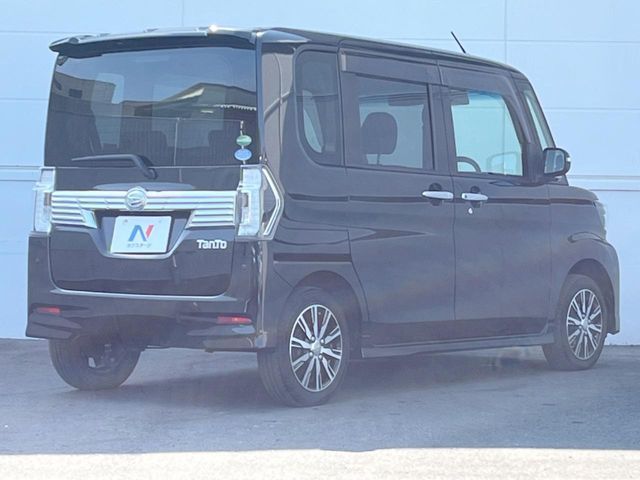 DAIHATSU TANTO CUSTOM 2017 Image 31