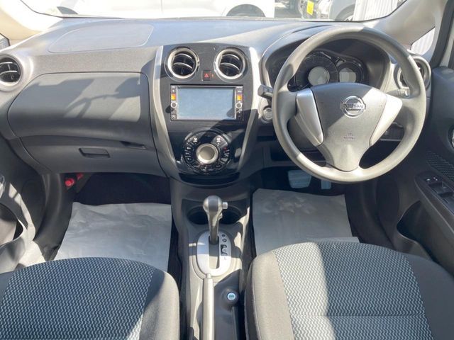 NISSAN NOTE 2015 Image 31