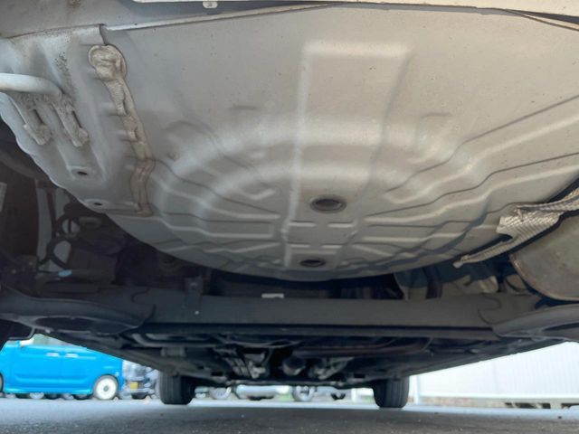 NISSAN NOTE 2015 Image 31