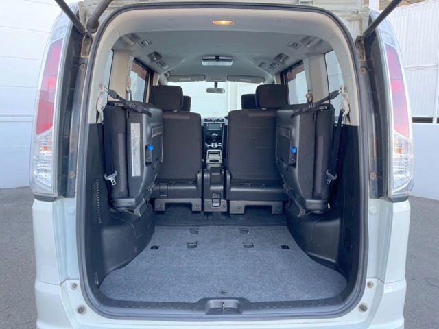 NISSAN SERENA  WG 2011 Image 31