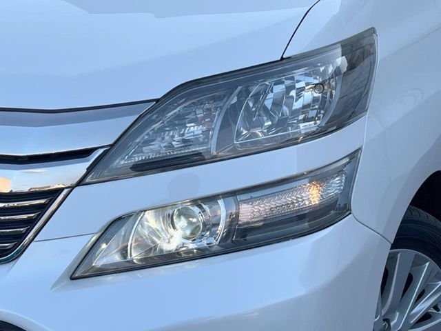 TOYOTA VELLFIRE 2012 Image 31