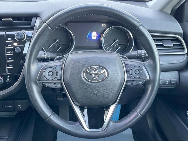 TOYOTA CAMRY HYBRID 2018 Image 31