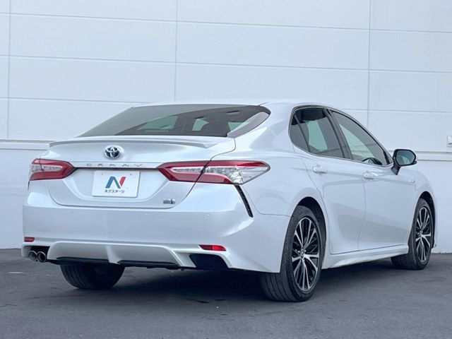 TOYOTA CAMRY HYBRID 2018 Image 31