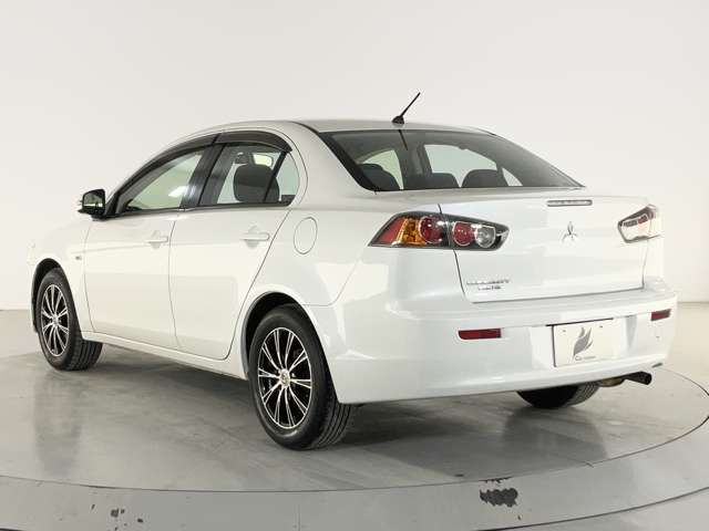 MITSUBISHI GALANT FORTIS 2014 Image 31