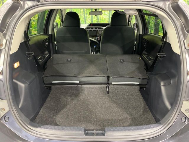 TOYOTA AQUA 2013 Image 31