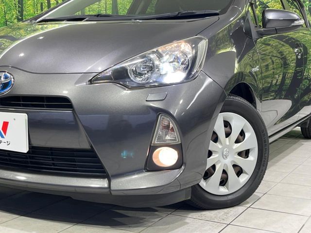 TOYOTA AQUA 2013 Image 31