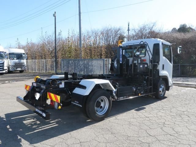 ISUZU FORWARD 2025 Image 31