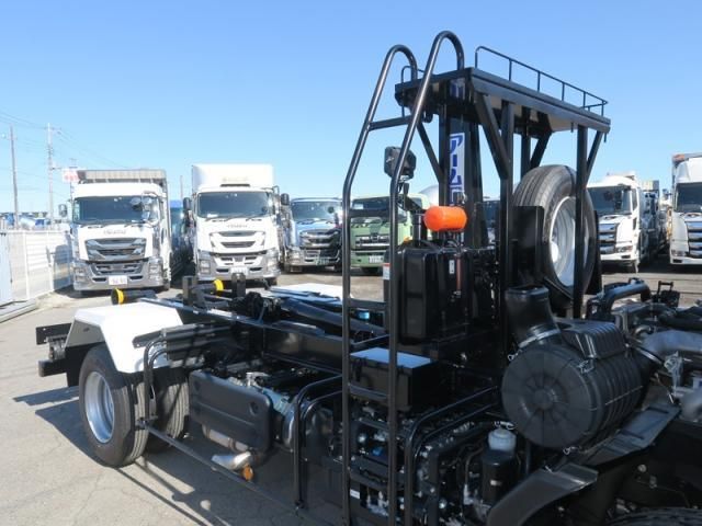 ISUZU FORWARD 2025 Image 31