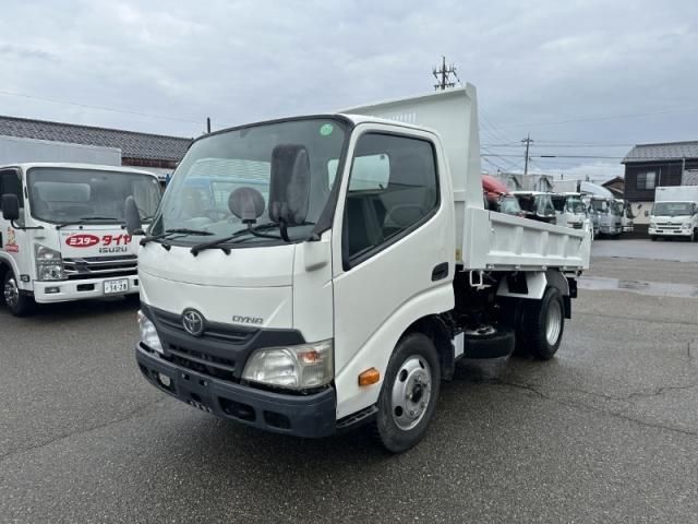 TOYOTA DYNA 2012 Image 31