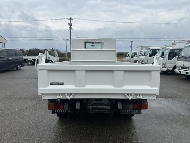 TOYOTA DYNA 2012 Image 31