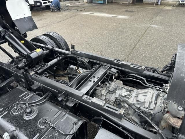 TOYOTA DYNA 2012 Image 31