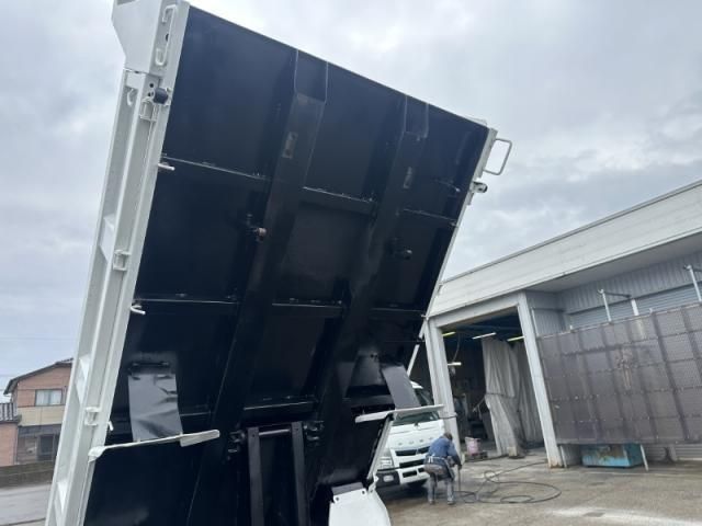 TOYOTA DYNA 2012 Image 31