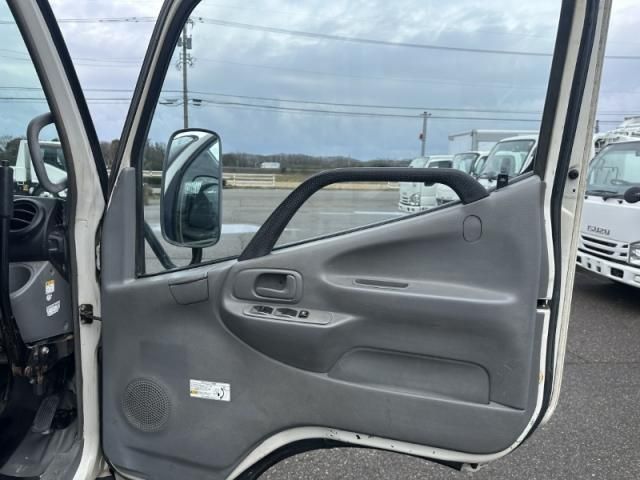 TOYOTA DYNA 2012 Image 31