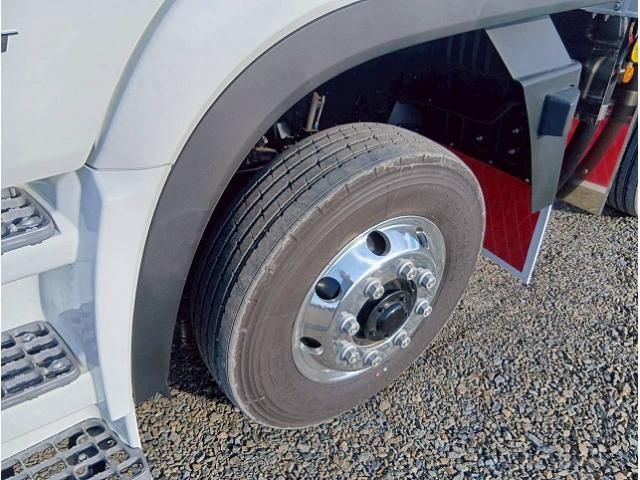 MITSUBISHI FUSOU SUPER GREAT 2025 Image 31