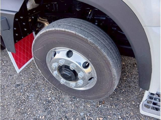 MITSUBISHI FUSOU SUPER GREAT 2025 Image 31