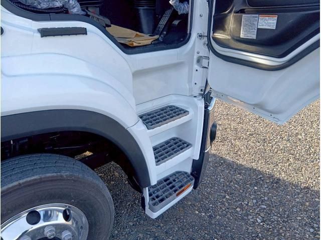 MITSUBISHI FUSOU SUPER GREAT 2025 Image 31