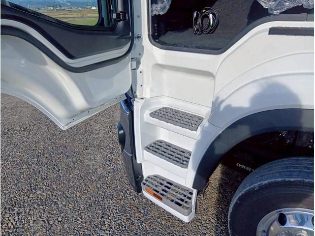 MITSUBISHI FUSOU SUPER GREAT 2025 Image 31