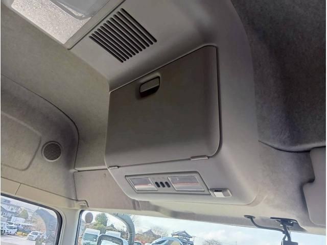 MITSUBISHI FUSOU SUPER GREAT 2025 Image 31