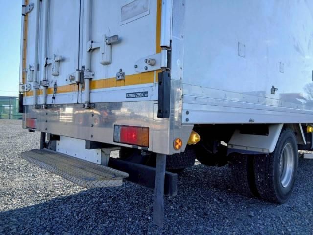 HINO DUTRO 2019 Image 31