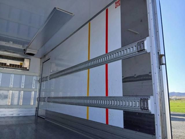 HINO DUTRO 2019 Image 31