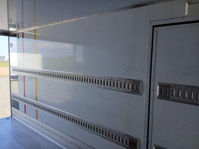 HINO DUTRO 2019 Image 31