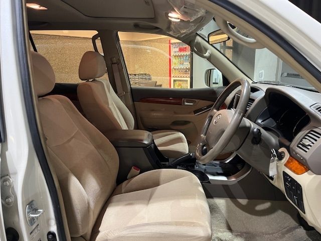 TOYOTA LANDCRUISER PRADO 2005 Image 31