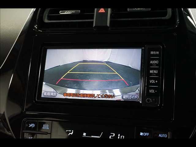 TOYOTA PRIUS 2016 Image 31