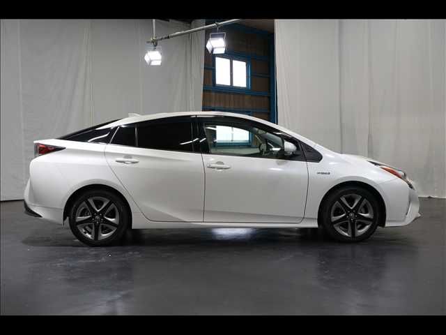 TOYOTA PRIUS 2016 Image 31