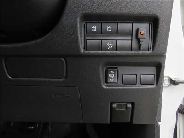 NISSAN ROOX 2021 Image 31