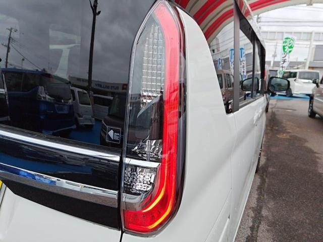 NISSAN ROOX 2024 Image 31