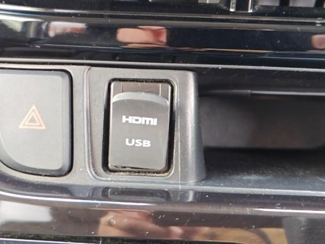 DAIHATSU MOVE CUSTOM 2018 Image 31