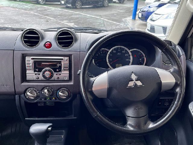 MITSUBISHI PAJERO MINI 4WD 2011 Image 31