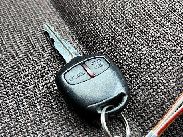 MITSUBISHI PAJERO MINI 4WD 2011 Image 31