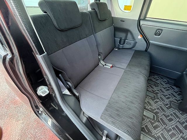 DAIHATSU TANTO CUSTOM 2012 Image 31