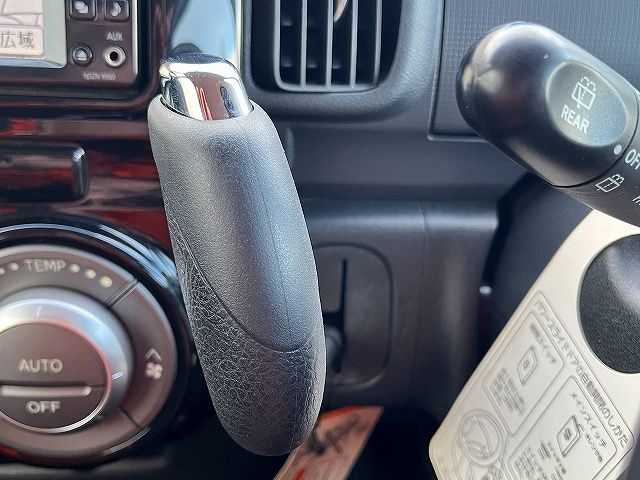 DAIHATSU TANTO CUSTOM 2012 Image 31