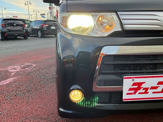 DAIHATSU TANTO CUSTOM 2012 Image 31