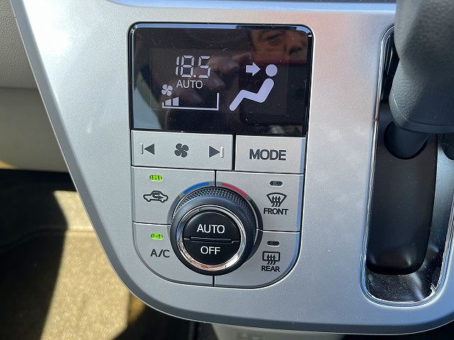 DAIHATSU CAST STYLE 2017 Image 31