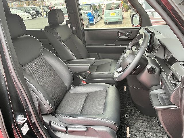 HONDA STEPWAGON E:HEV SPAD 2024 Image 31