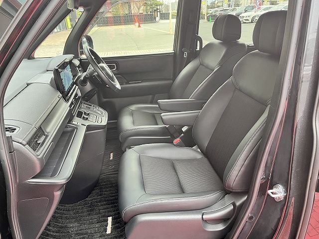 HONDA STEPWAGON E:HEV SPAD 2024 Image 31