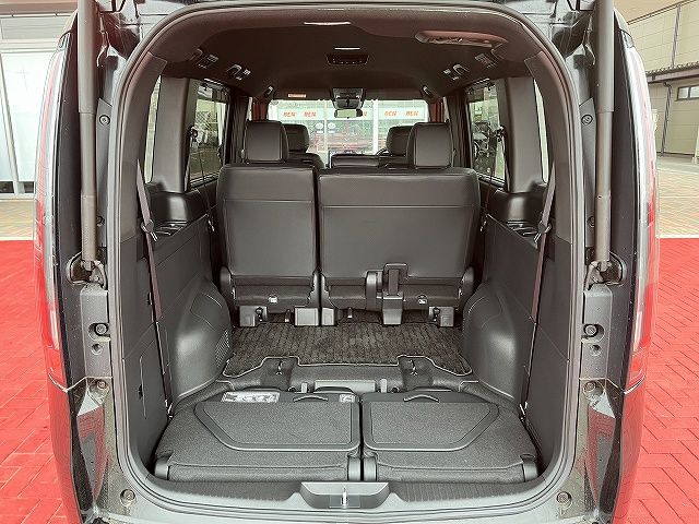 HONDA STEPWAGON E:HEV SPAD 2024 Image 31