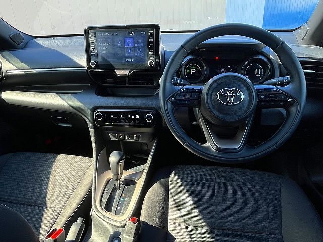 TOYOTA YARIS HYBRID 2022 Image 31